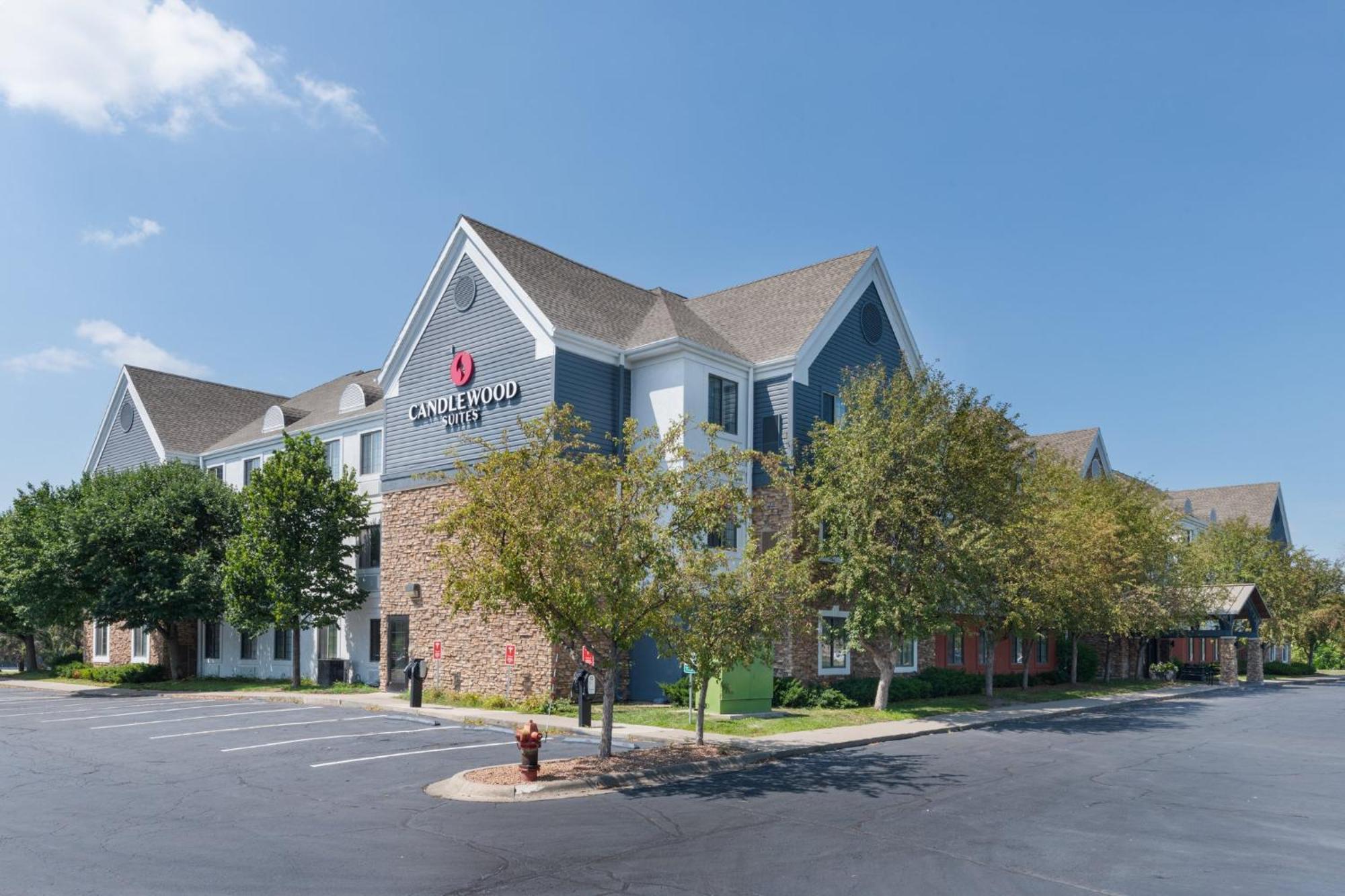Candlewood Suites Eagan - Mall Of America Area, An Ihg Hotel Exterior photo